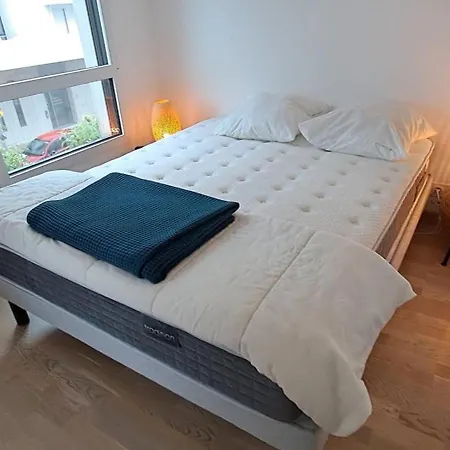 Spacious Near The Sea Διαμέρισμα